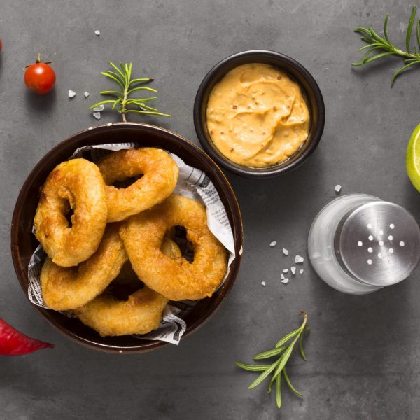 Top view ring fries with salt chili pepper 600x600